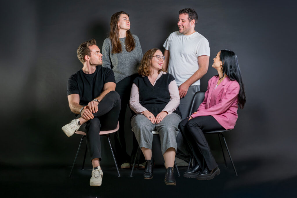 Team von hiRed im Austausch über Talent Management und den Aufbau eines Talent Pools.